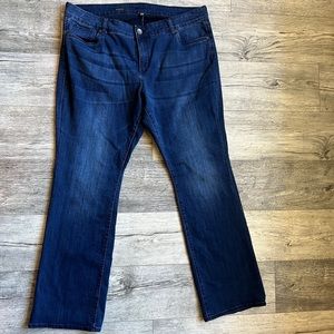 Kut from the Kloth Size 22W Baby Bootcut Jeans